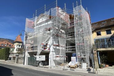 Spacieux appartement neuf avec parking au centre du village de Champagne