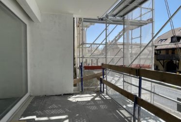 Spacieux appartement neuf avec parking au centre du village de Champagne