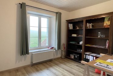Magnifique maison individuelle de 6.5 pièces entièrement rénovée