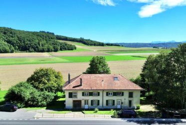 Propriété individuelle de 6.5 pièces à Champvent. Vue imprenable.
