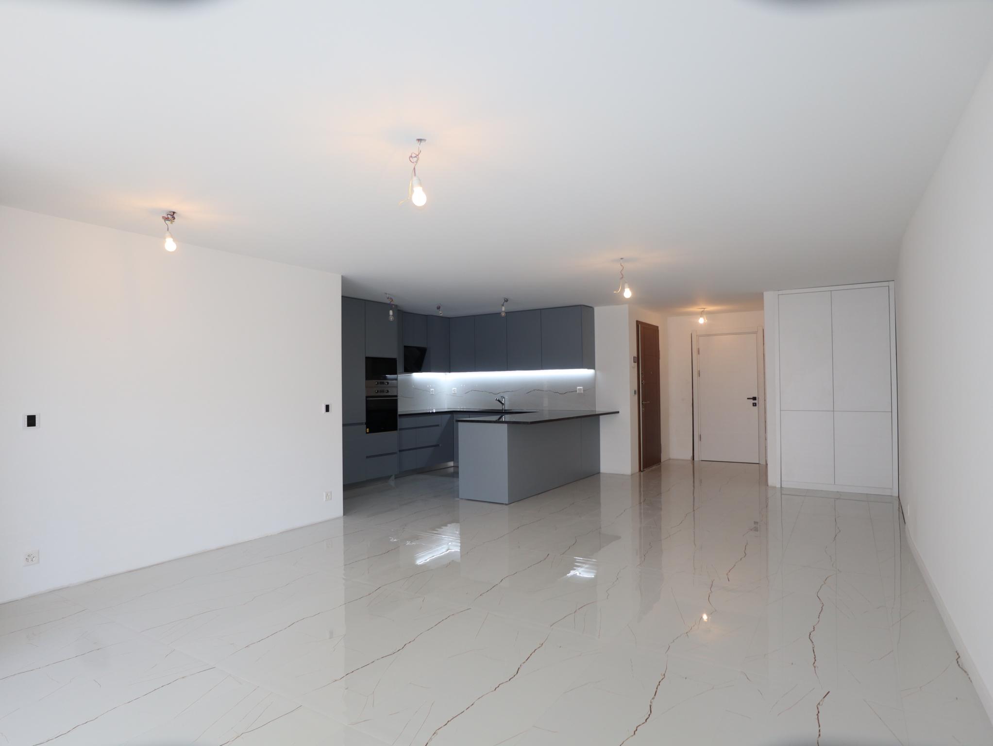 BAISSE DE PRIX ! Grand appartement neuf avec 2 balcons et parking