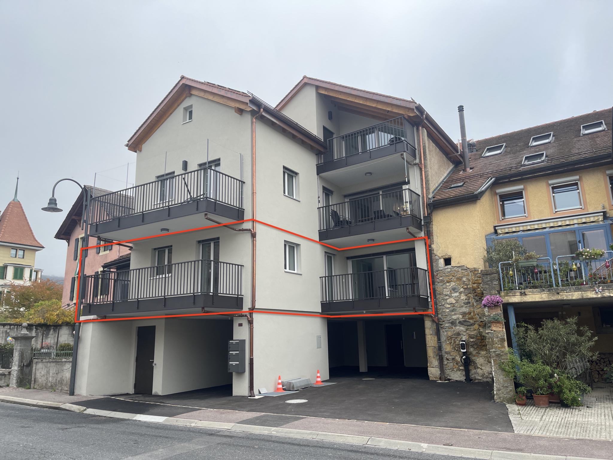 BAISSE DE PRIX ! Grand appartement neuf avec 2 balcons et parking