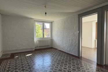 Grand duplex avec terrasse et jardin privatifs