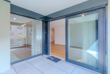 Appartement 3.5 pièces comme neuf avec loggia à Orbe